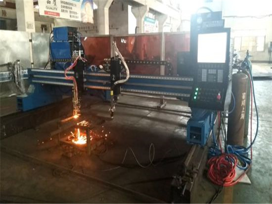 makine prerja e plazmës CNC me CNC / CNC prerës / 1/2 / 3mm pllakë çeliku plazma prerëse me fuqi HUAYUAN