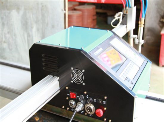 Jiaxin gantry plazma prerja makine CNC plasam prerja makine për çelik inox fletë / çeliku të karbonit