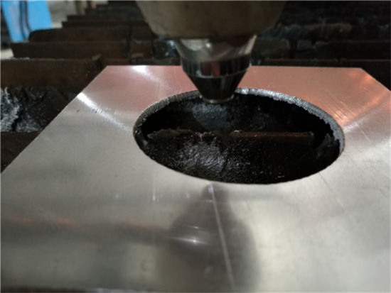 Cilësia e artë 1500 * 3000mm CNC makine prerëse plazma për metal