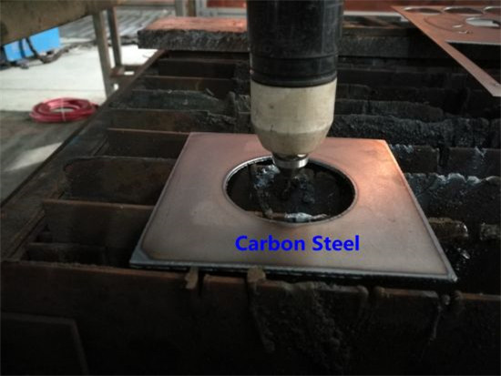 Makineria CNC e prerjes plazma e përdorur për prerjen e pllakave metalike