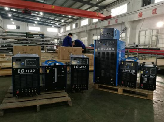 Furnizimi i fabrikës dhe shpejtësia e shpejtësisë Huayuan CNC plazma prerja makine