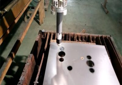 Tabela Makine gravurë plazmës për fletët e hekurit prerë metalike materiale si hekuri bakrit çelik inox pjatë fletë karboni