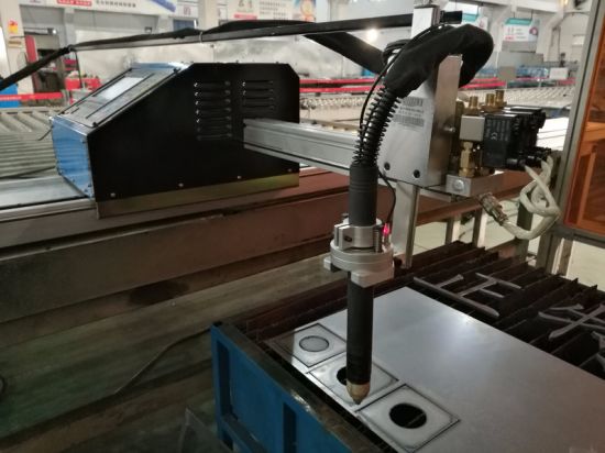 Kineze fletë metalike CNC plazma prerja makine me pishtar